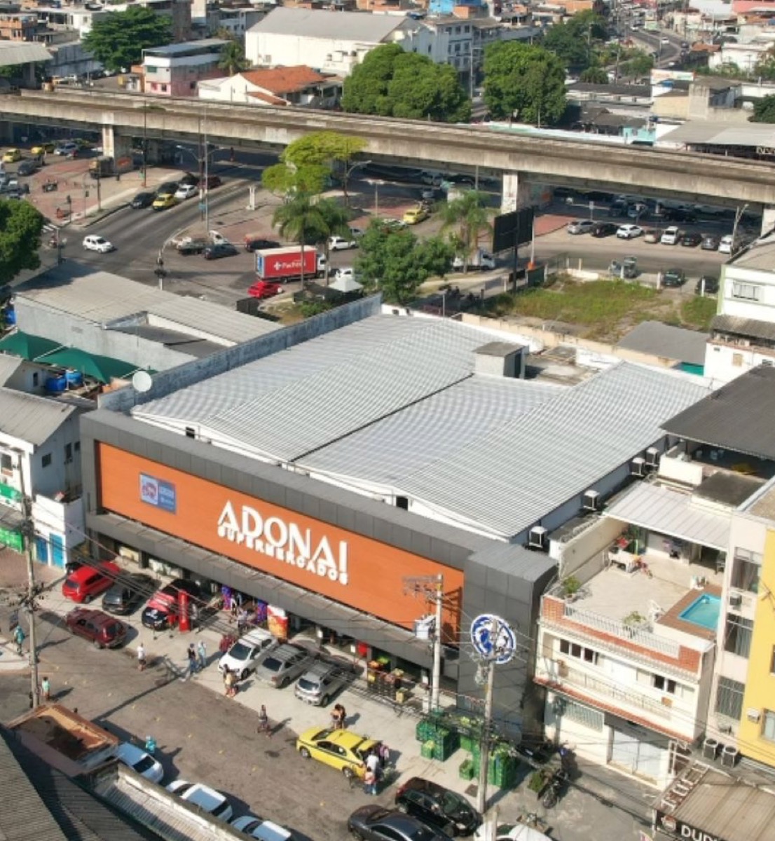 Fachada de Adonai Supermercados Irajá